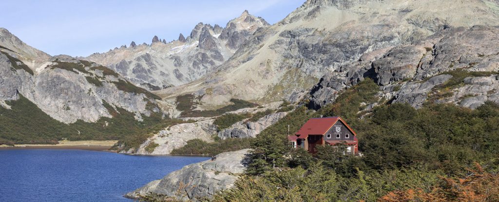 Tambo de Báez - Refugio San Martín (Laguna Jakob) | Bariloche Trekking |  Senderos en Bariloche